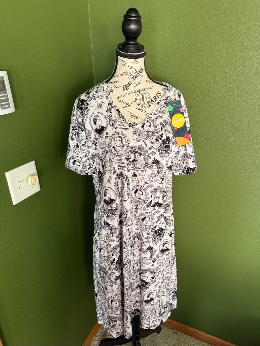BNWT Svaha Founding Fathers Midi dress